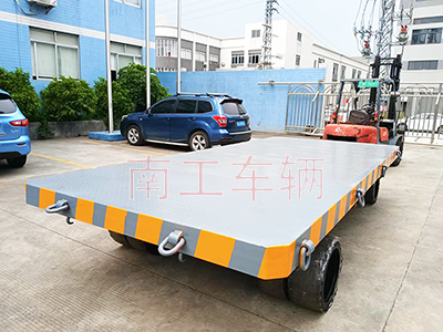 25吨重型Bsports·必一体育(中国)官方网站_Bsports必一体育官方网站带牵引环工具拖车1I.jpg