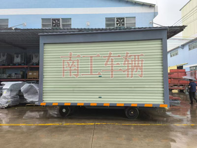 10吨箱式Bsports·必一体育(中国)官方网站_Bsports必一体育官方网站两侧带卷帘门3I.jpg