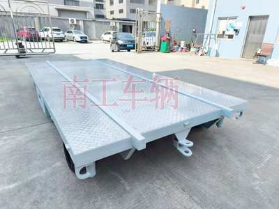 船体艏段运输Bsports·必一体育(中国)官方网站_Bsports必一体育官方网站3I.jpg